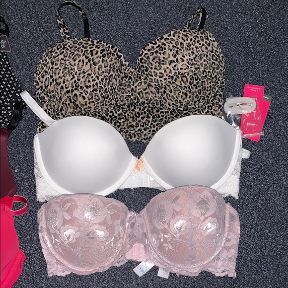 Bra bundle - Picture 1 of 3